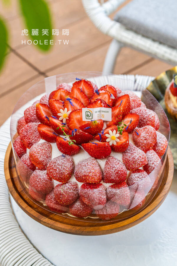 日樹烘焙坊 高雄蛋糕推薦 草莓蛋糕 文青 網美麵包店 草莓華爾滋 6吋 980元、8吋 1380元、10吋 1780元