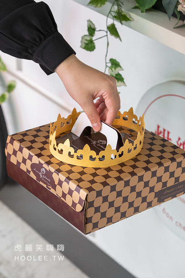 烘樂夫法式烘焙 高雄甜點推薦 草莓國王餅 8吋 880元