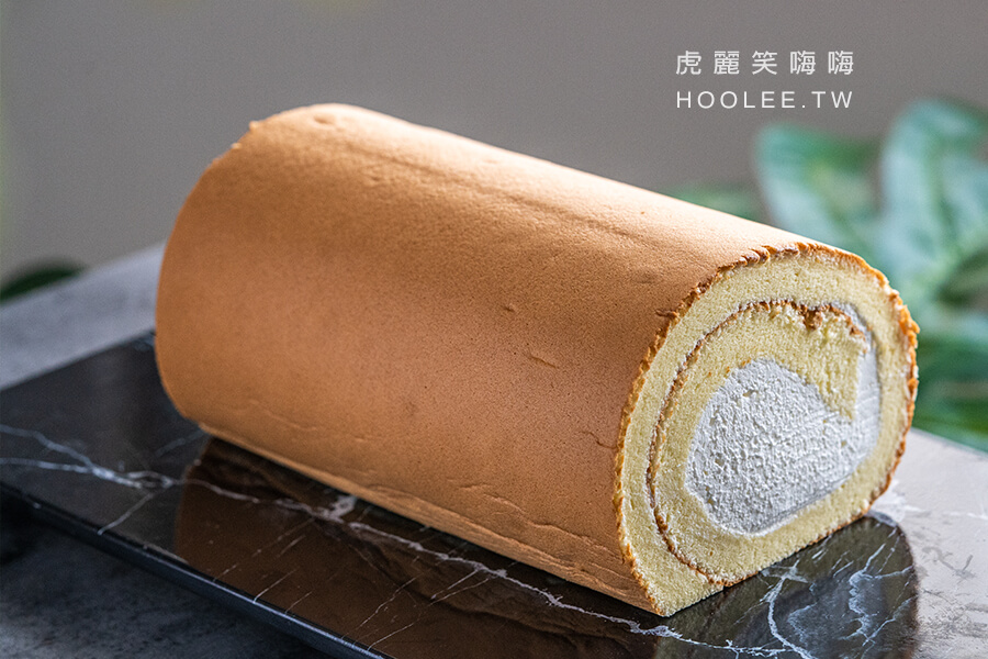角之軒 高雄牛角麵包 布丁蛋糕 生乳捲推薦 北海道十勝奶霜捲 260元