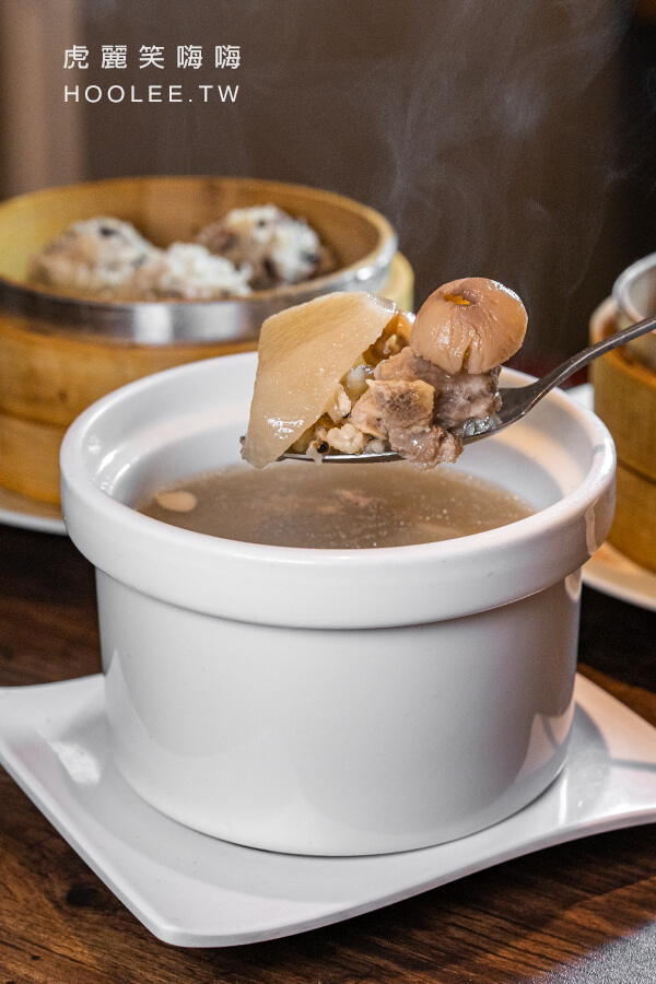 翠王港式茶餐廳 高雄港式 推薦 香港人開的店 清補涼蘿蔔排骨湯 89元
