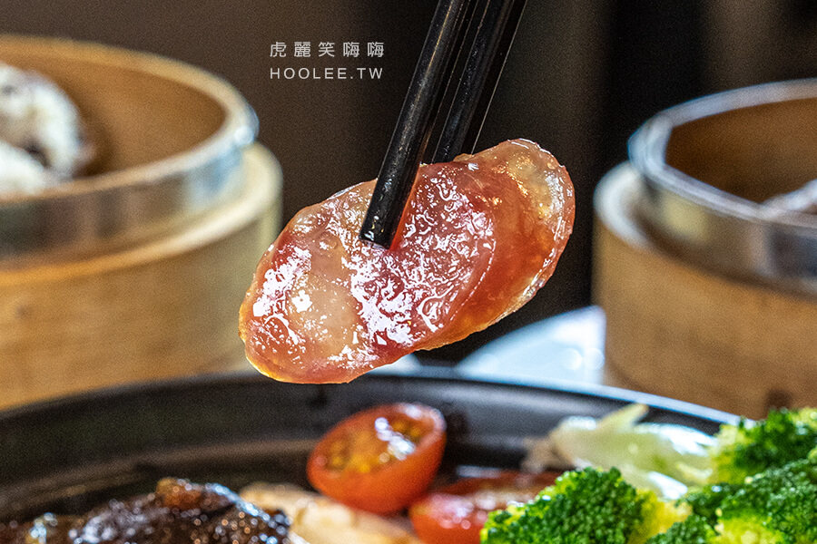 翠王香港茶餐廳 高雄港式 推薦 香港人開的店 臘味排骨煲仔飯 190元